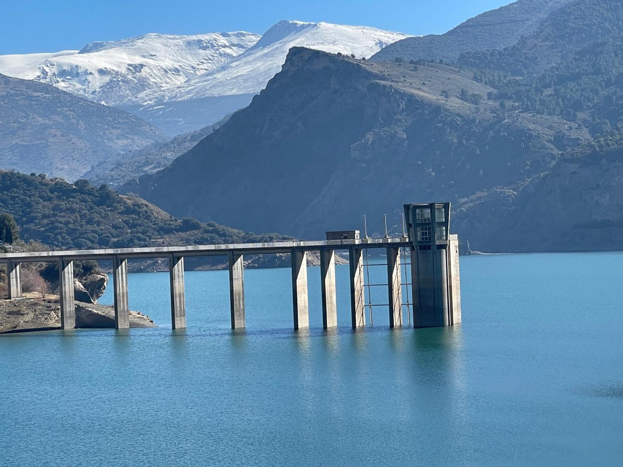 Апартаменты La Casa Del Ciervo Sierra Nevada Гуэхар-Сьерра Экстерьер фото